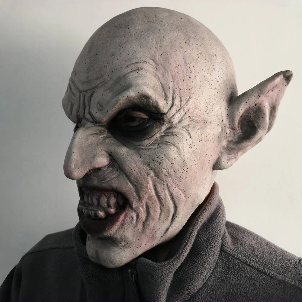 Vampire Latex Mask – real photo, three-quarter view of the snarling mouth and dark eye sockets
