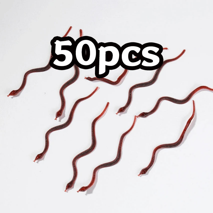 Fake Bugs Prank Pack – fake snakes for the 50-piece pack